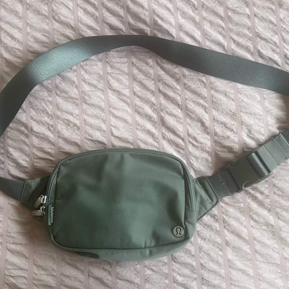 Lululemon crossbody bag
